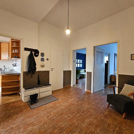 ברטיסלאבה Stone Square Apartment מראה חיצוני תמונה