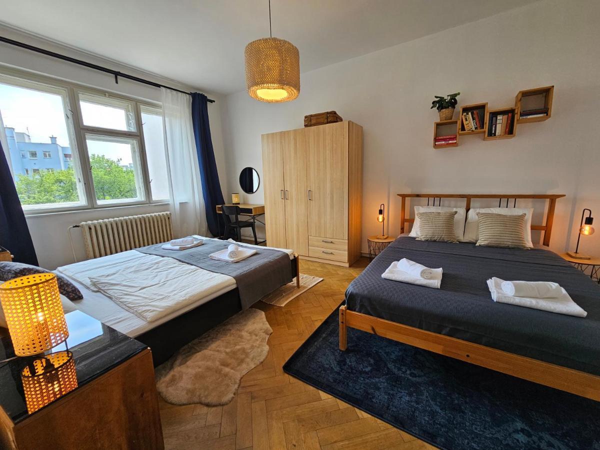 ברטיסלאבה Stone Square Apartment מראה חיצוני תמונה