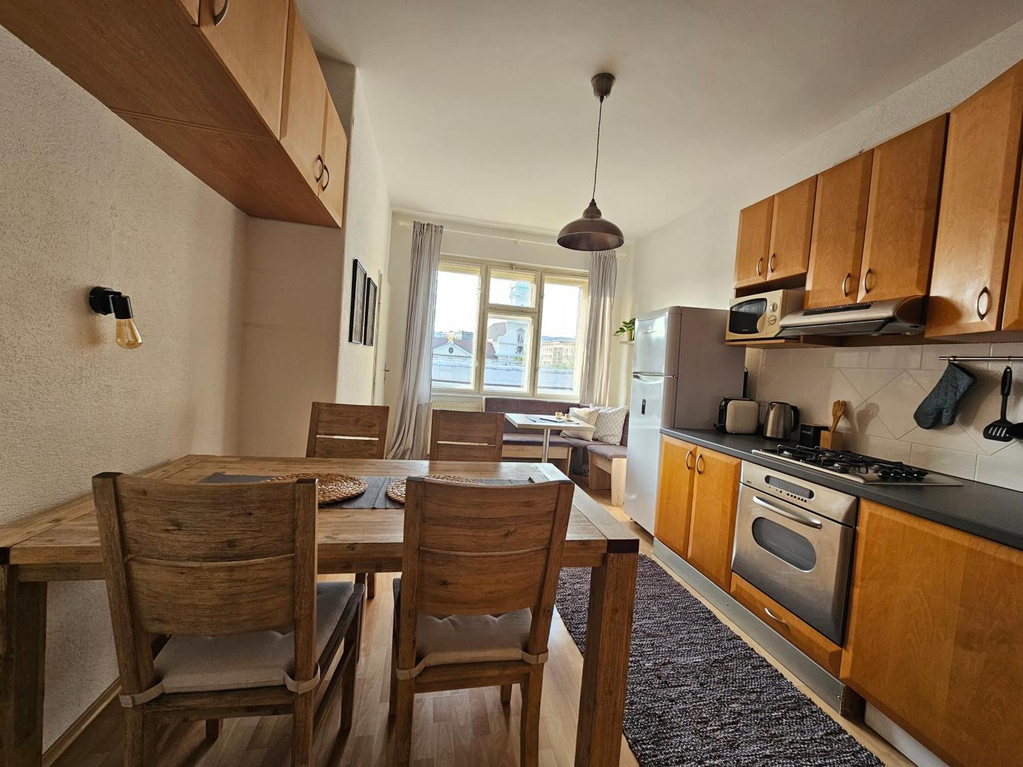 ברטיסלאבה Stone Square Apartment מראה חיצוני תמונה