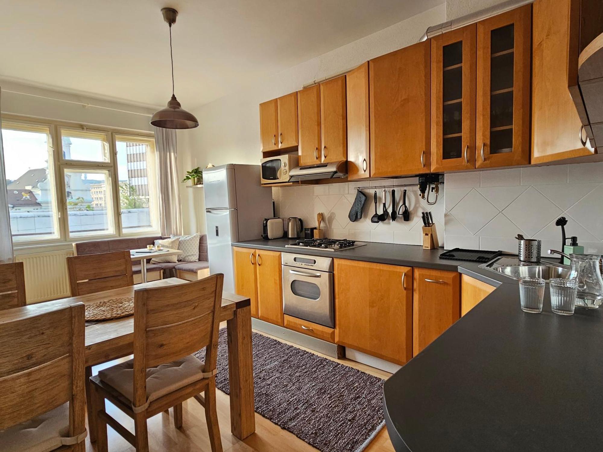 ברטיסלאבה Stone Square Apartment מראה חיצוני תמונה