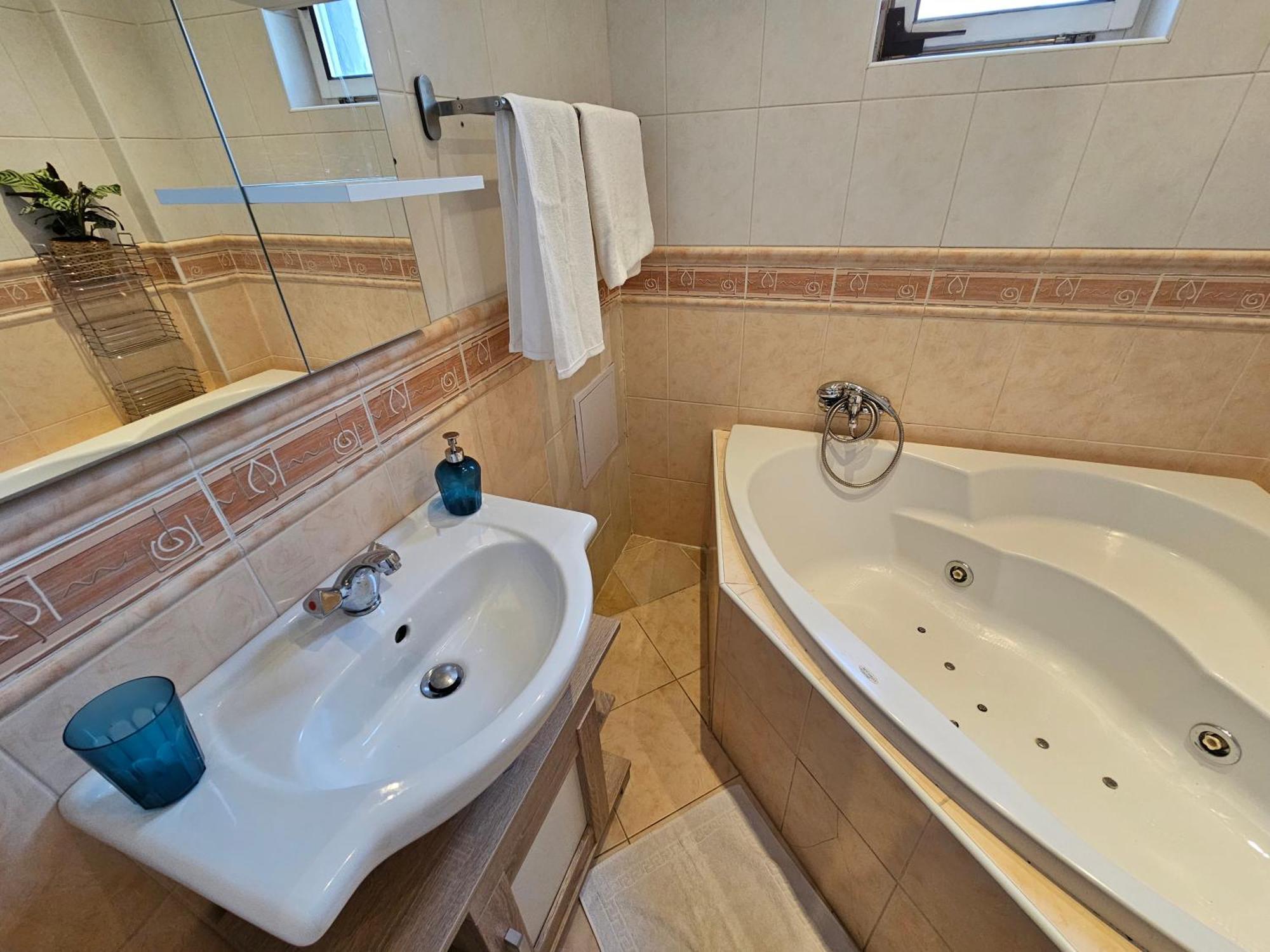 ברטיסלאבה Stone Square Apartment מראה חיצוני תמונה